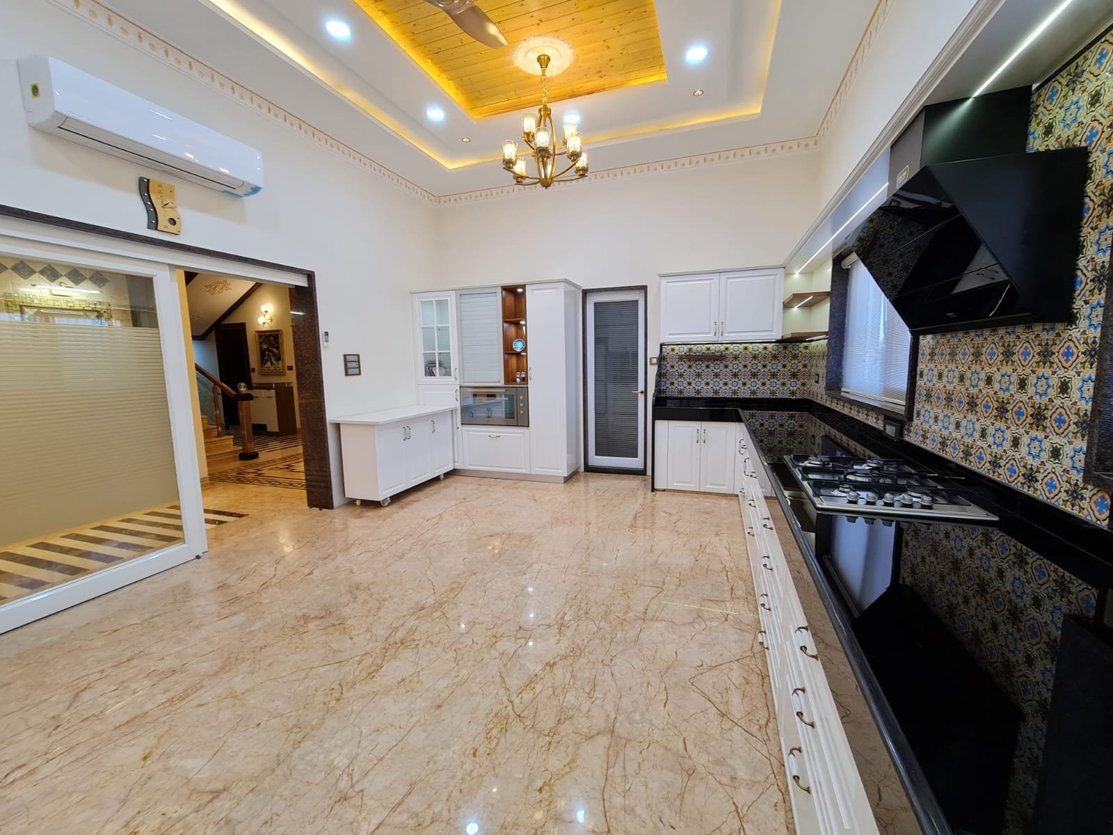 Modern Classic Kitchen